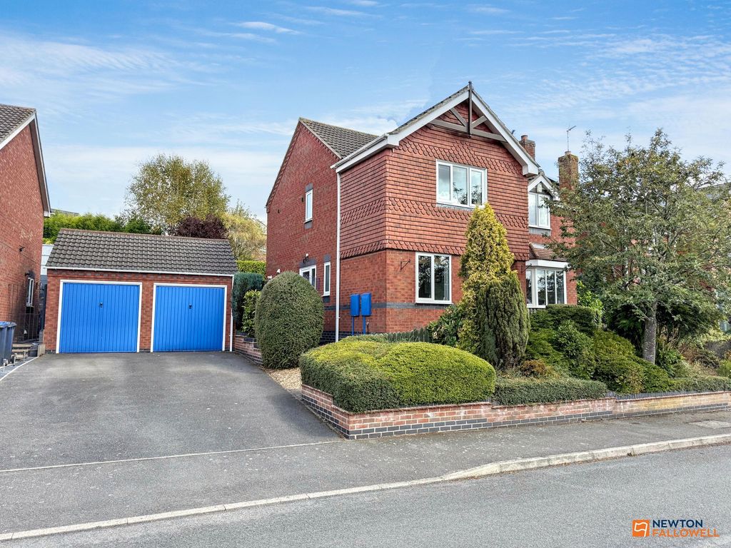 Property photo 1 of 38