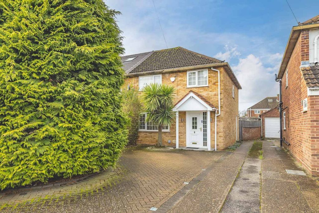 Property photo 1 of 12