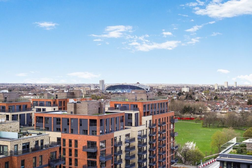 Property photo 2 of 19 Dsc_3376_High