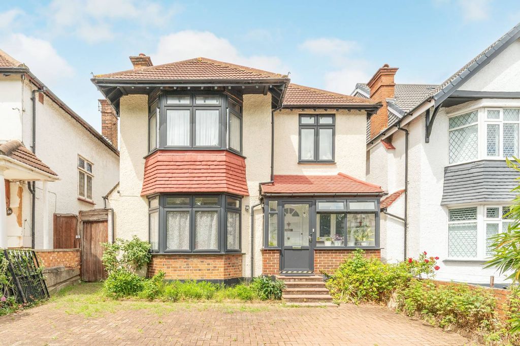 Property photo 2 of 14