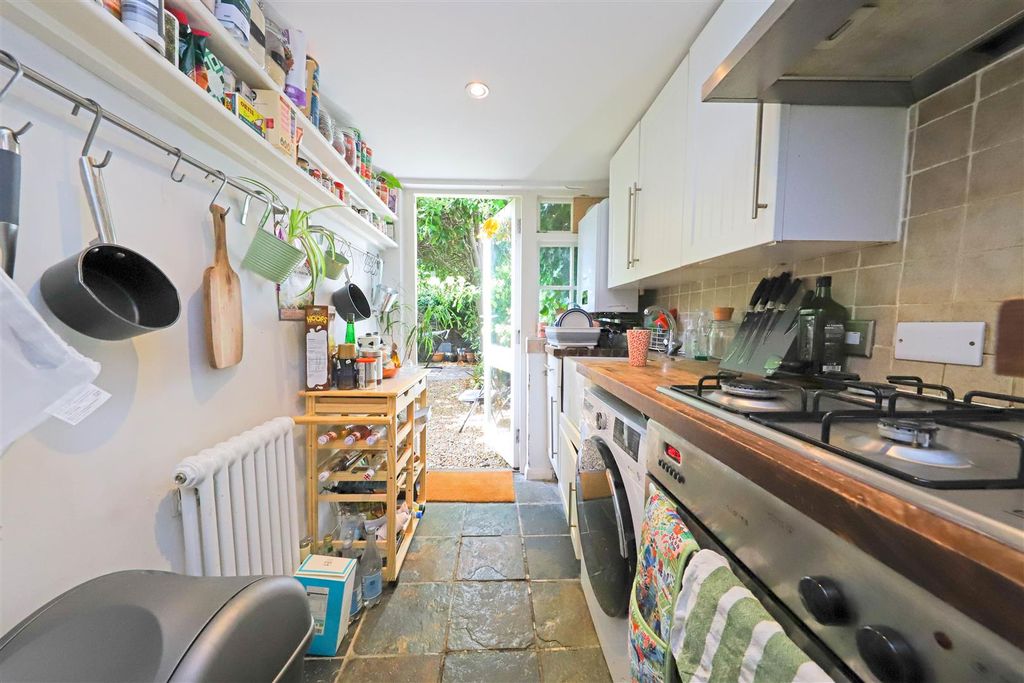 Property photo 3 of 8 Nicholas James Montpelier Kitchen_.Jpg