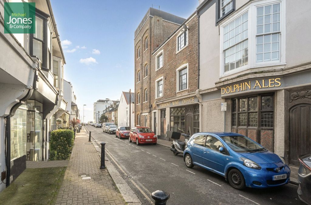 Property photo 1 of 9 Picture No. 03