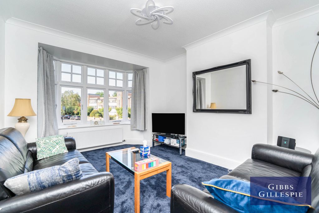 Property photo 3 of 10 Property Image