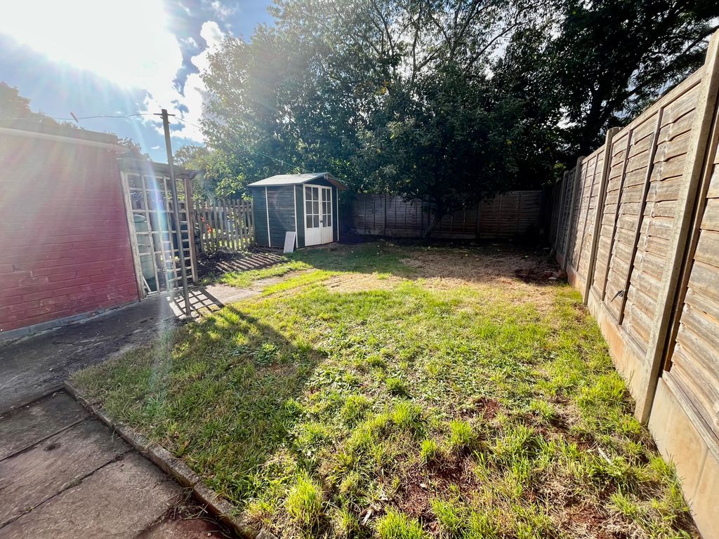 Property photo 3 of 22 Garden