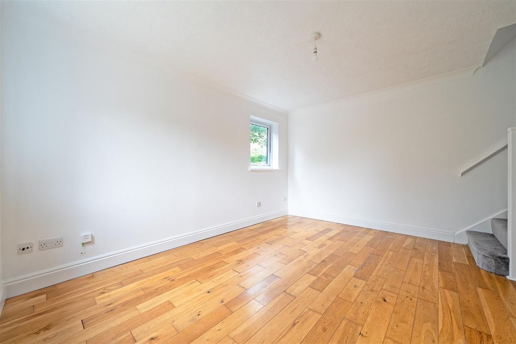 Property photo 3 of 12 Dsc00217-Hdr.Jpg