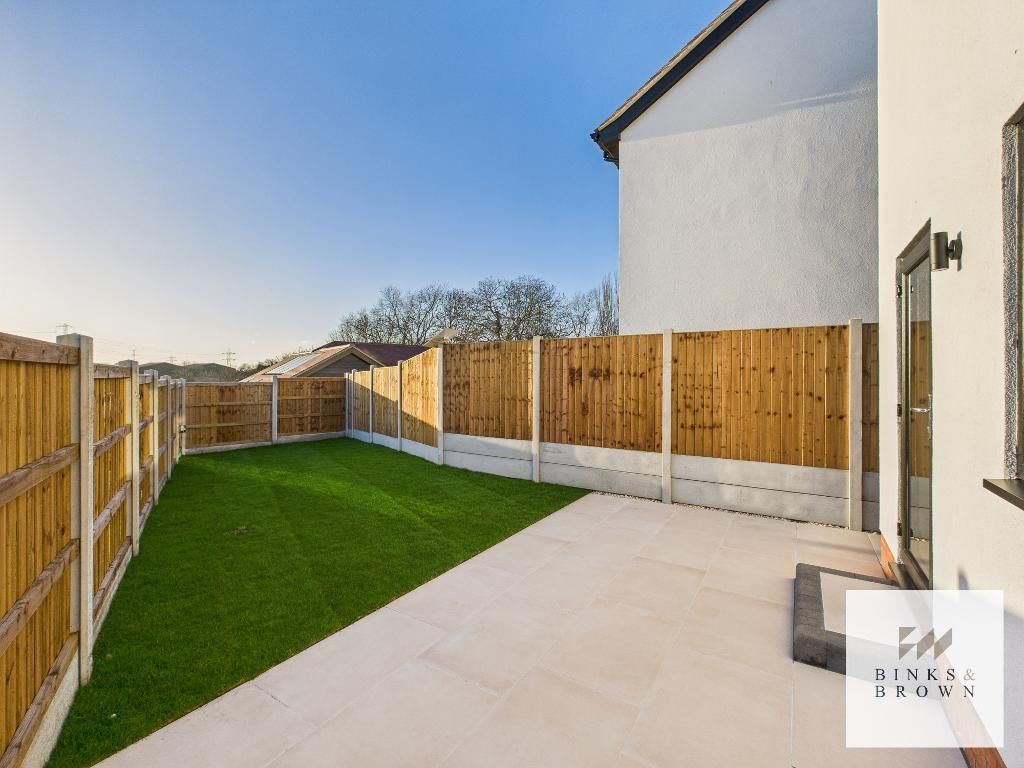 Property photo 2 of 16 Photo 2