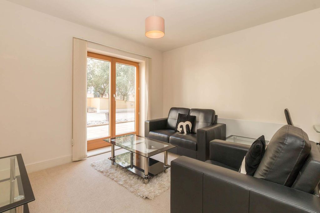 Property photo 2 of 7 Living Area/ Dining Area