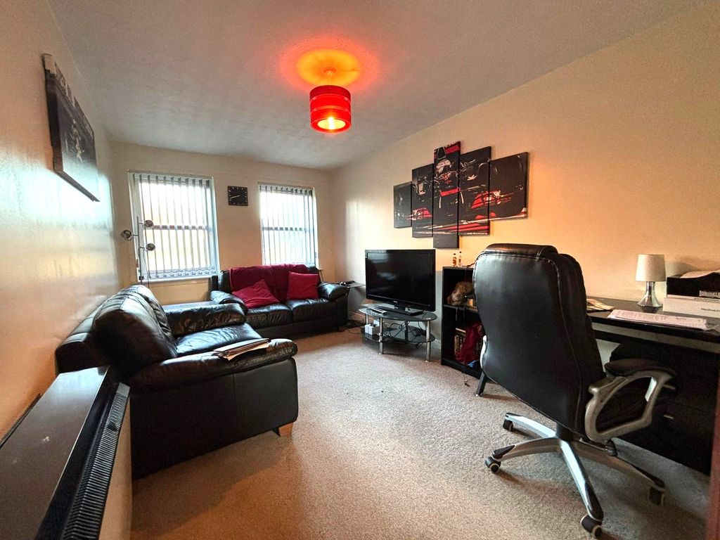 Property photo 2 of 15 2