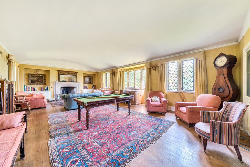 Property photo 3 of 31 Image