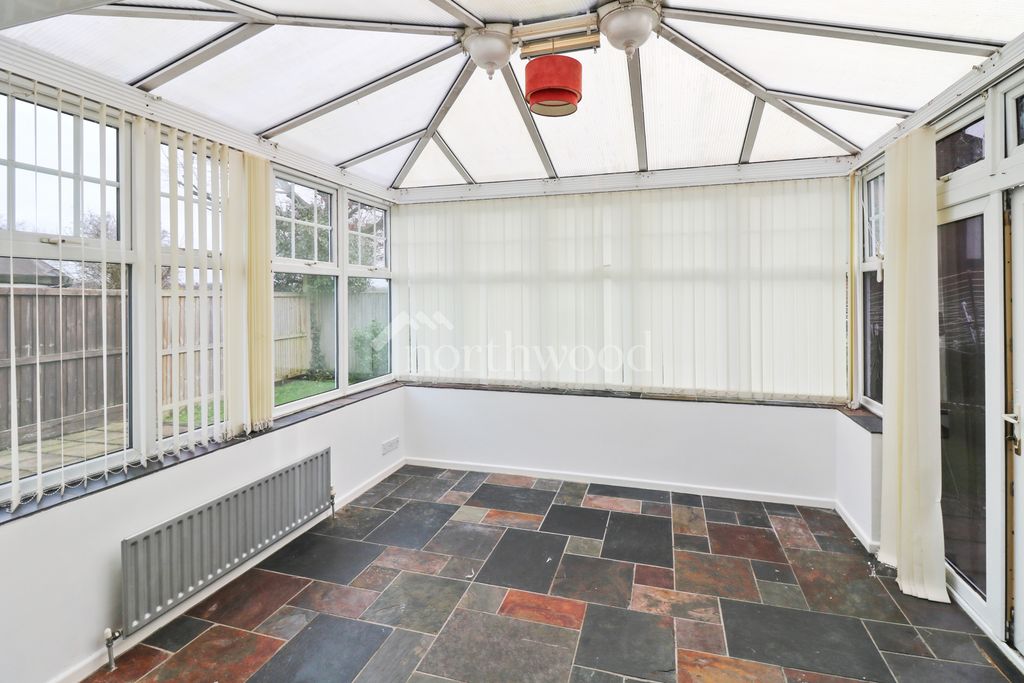 Property photo 3 of 25