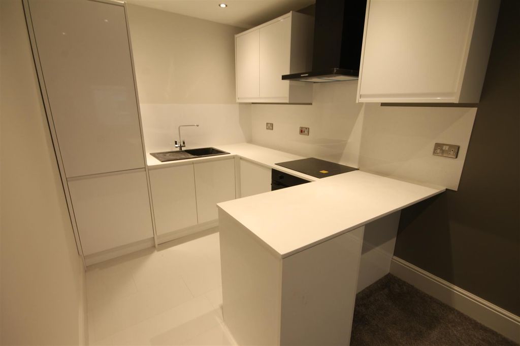 Property photo 3 of 10 3.Jpg