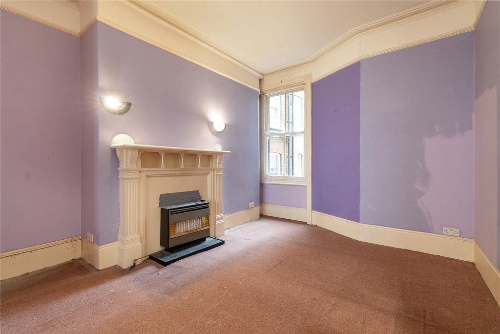 Property photo 3 of 11 Picture No. 07