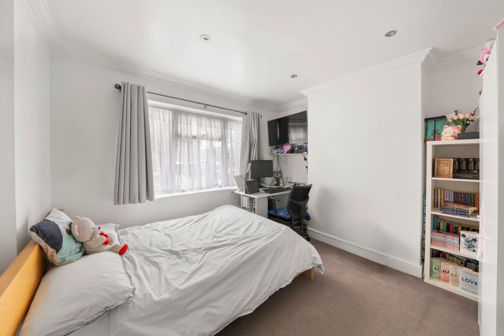 Property photo 3 of 13 Photo 9