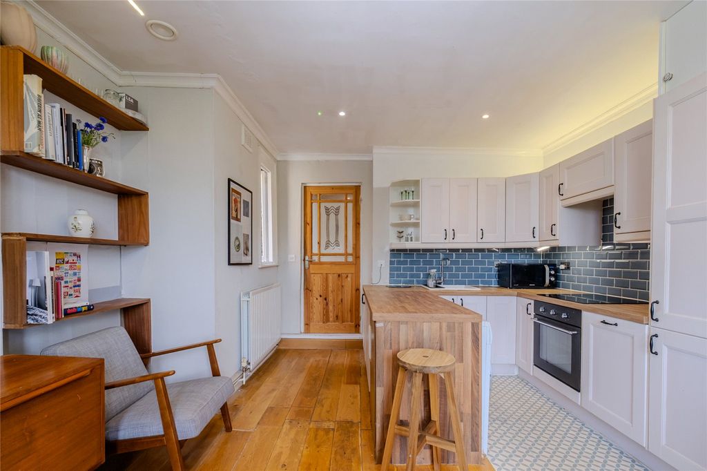 Property photo 2 of 6 Picture No. 05