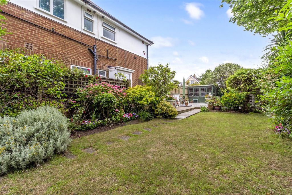 Property photo 2 of 15 24 June-007.Jpg