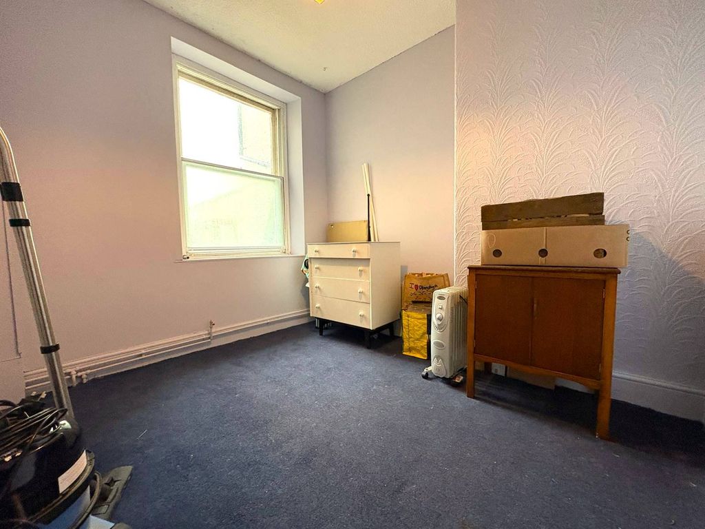 Property photo 2 of 16 Gallery