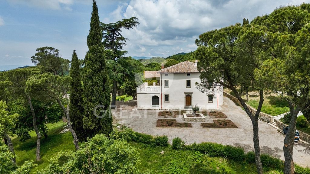 Property photo 1 of 56