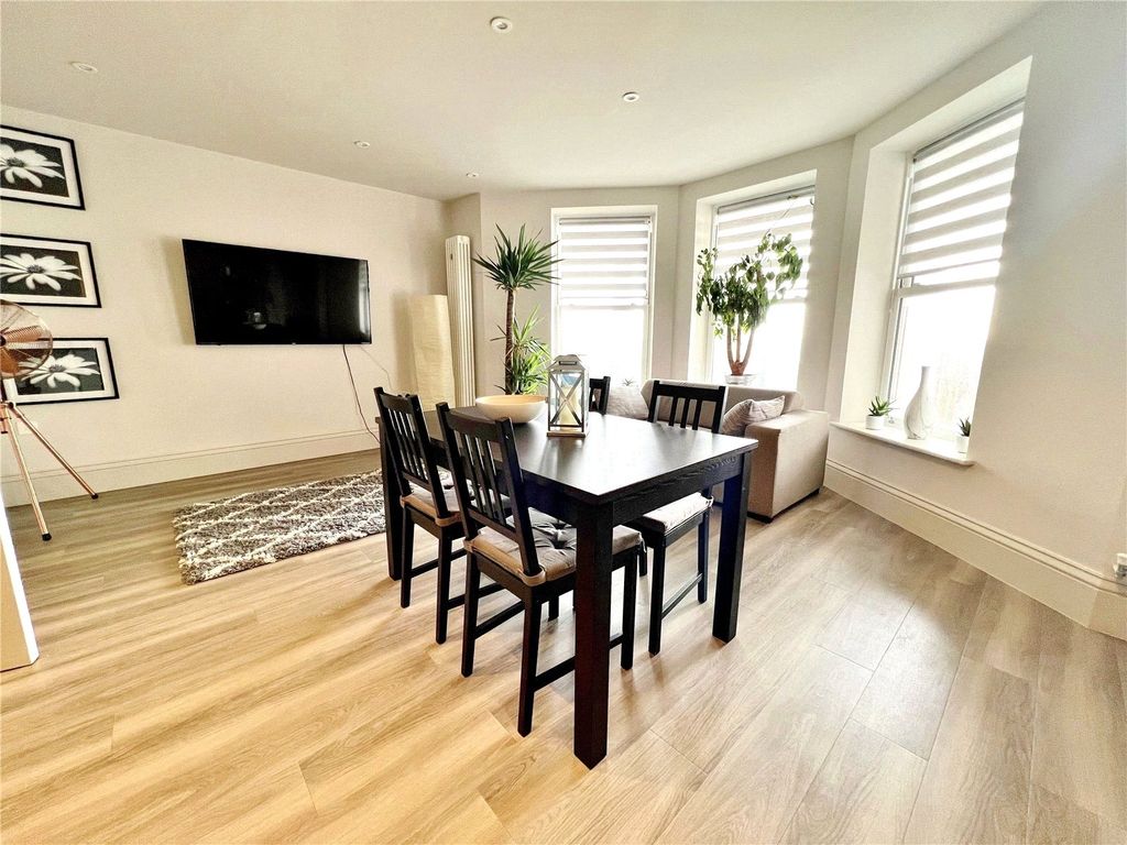 Property photo 3 of 12 Picture No. 03