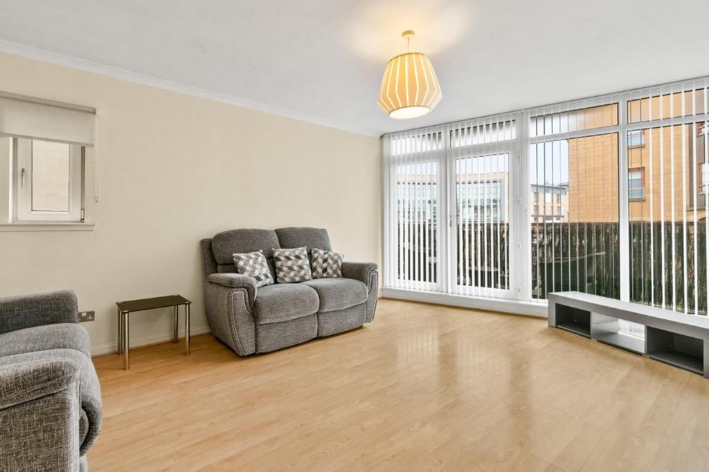 Property photo 2 of 22