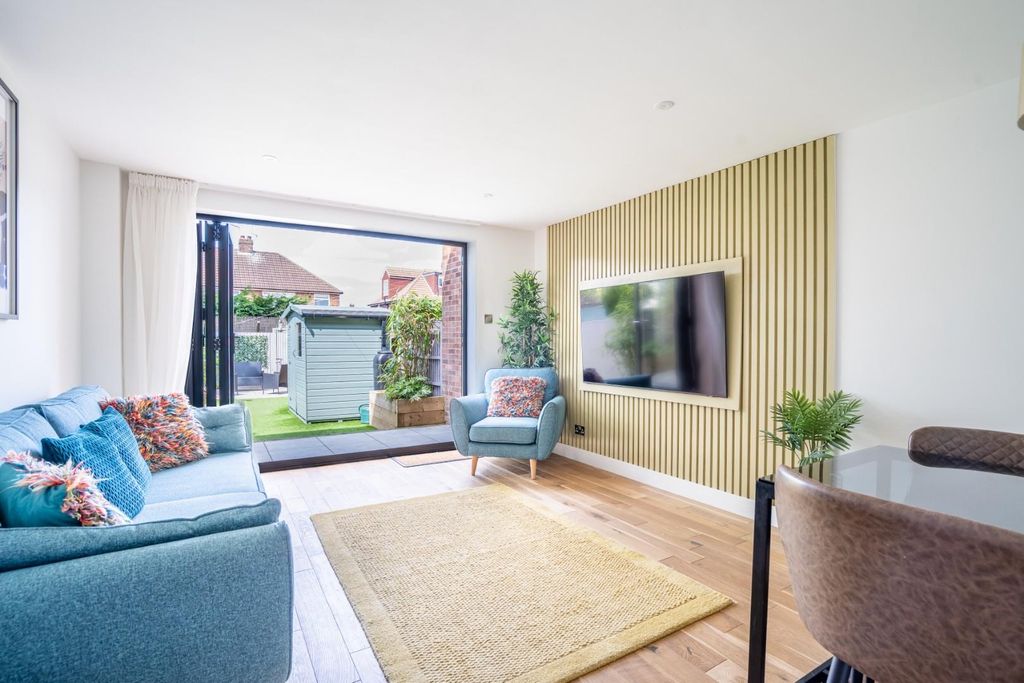 Property photo 1 of 17 Jc-6.Jpg