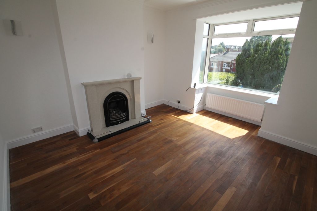 Property photo 2 of 13 Img_2383