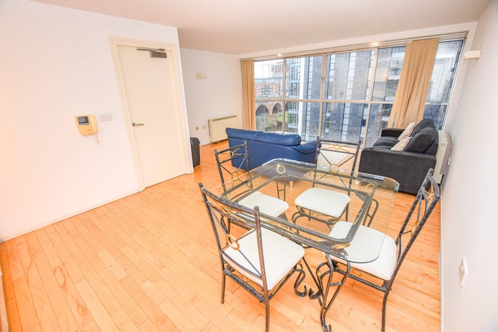 Property photo 3 of 12 Picture No. 25