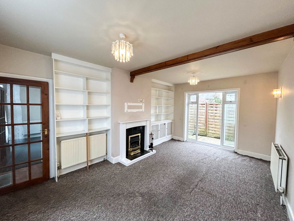 Property photo 3 of 16