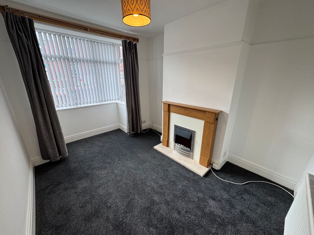 Property photo 2 of 18 Front Reception Room