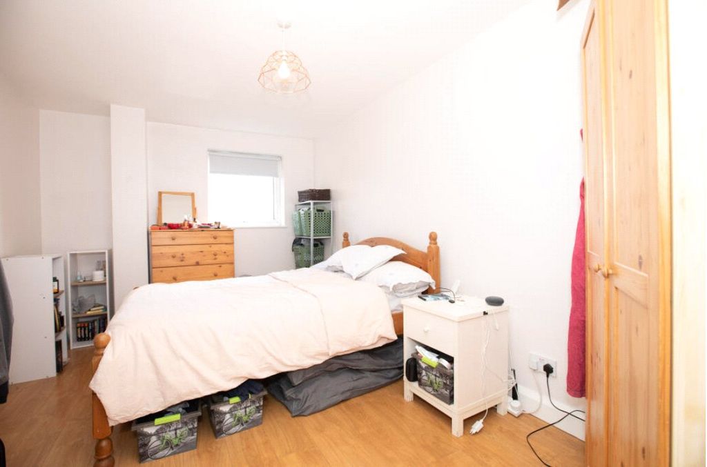 Property photo 3 of 5 Picture No. 02