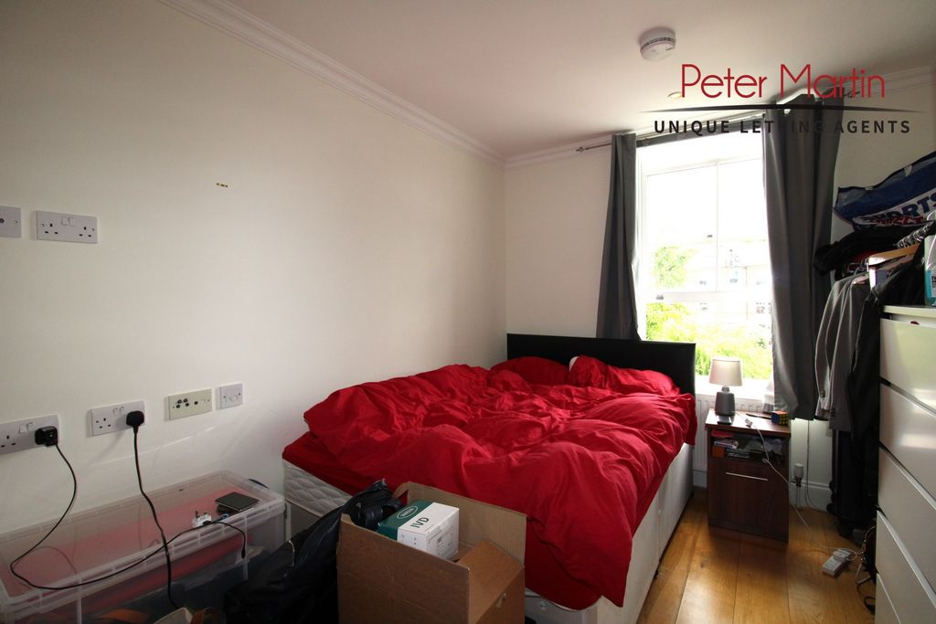 Property photo 3 of 7 Photo 2
