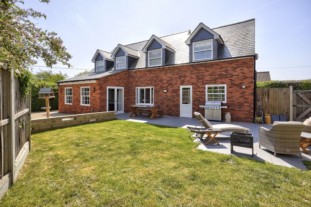 Property photo 1 of 22 Picture No. 21