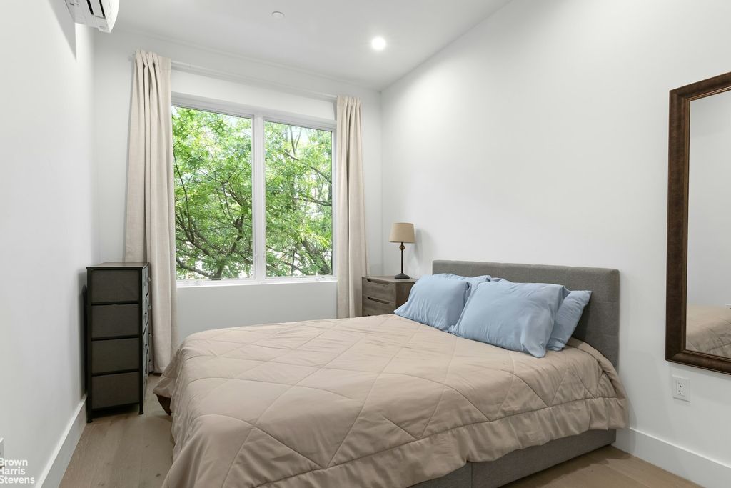 Property photo 3 of 9 <Alttext/>