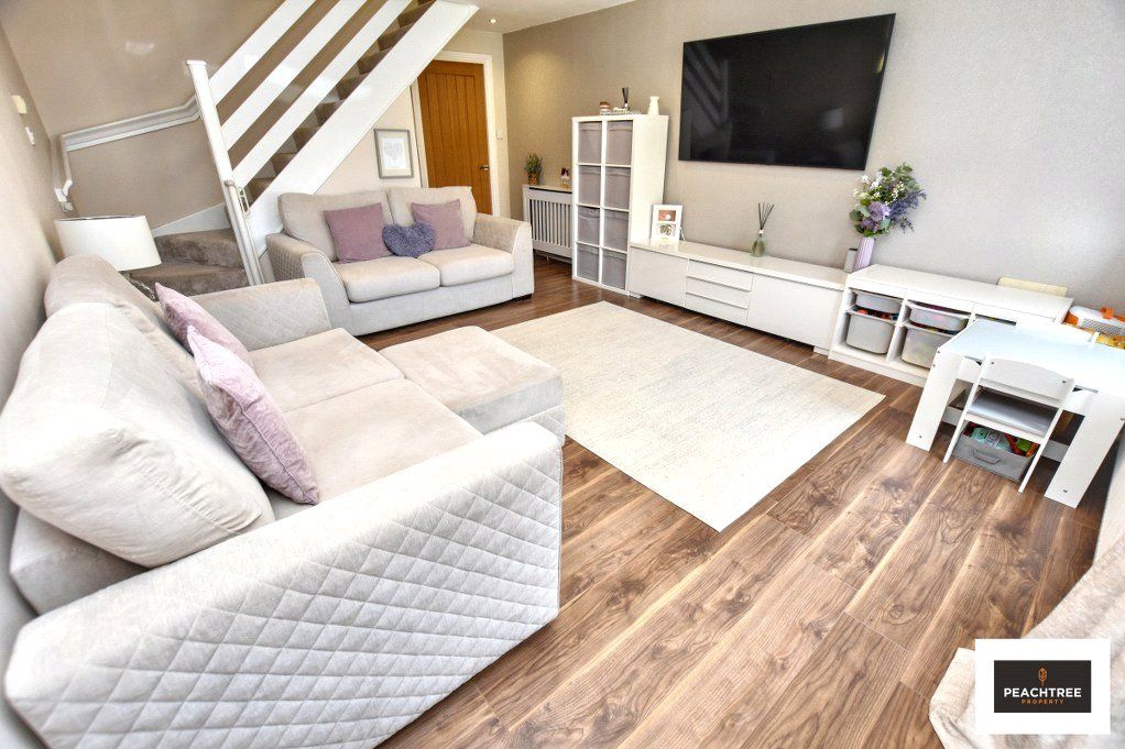 Property photo 3 of 19 Picture No. 05