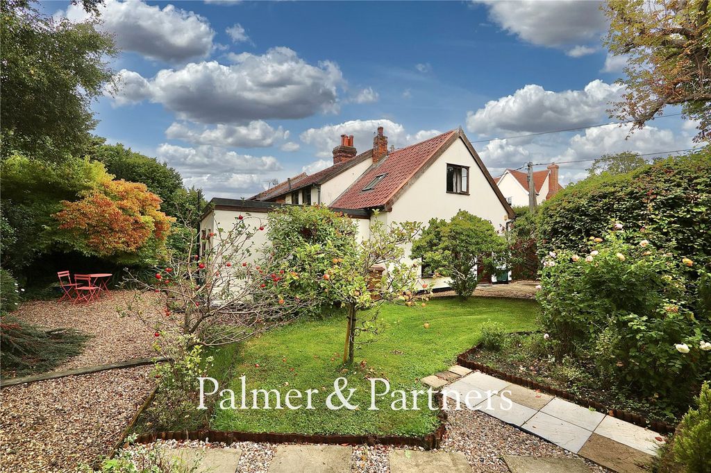Property photo 3 of 28 Picture No. 02