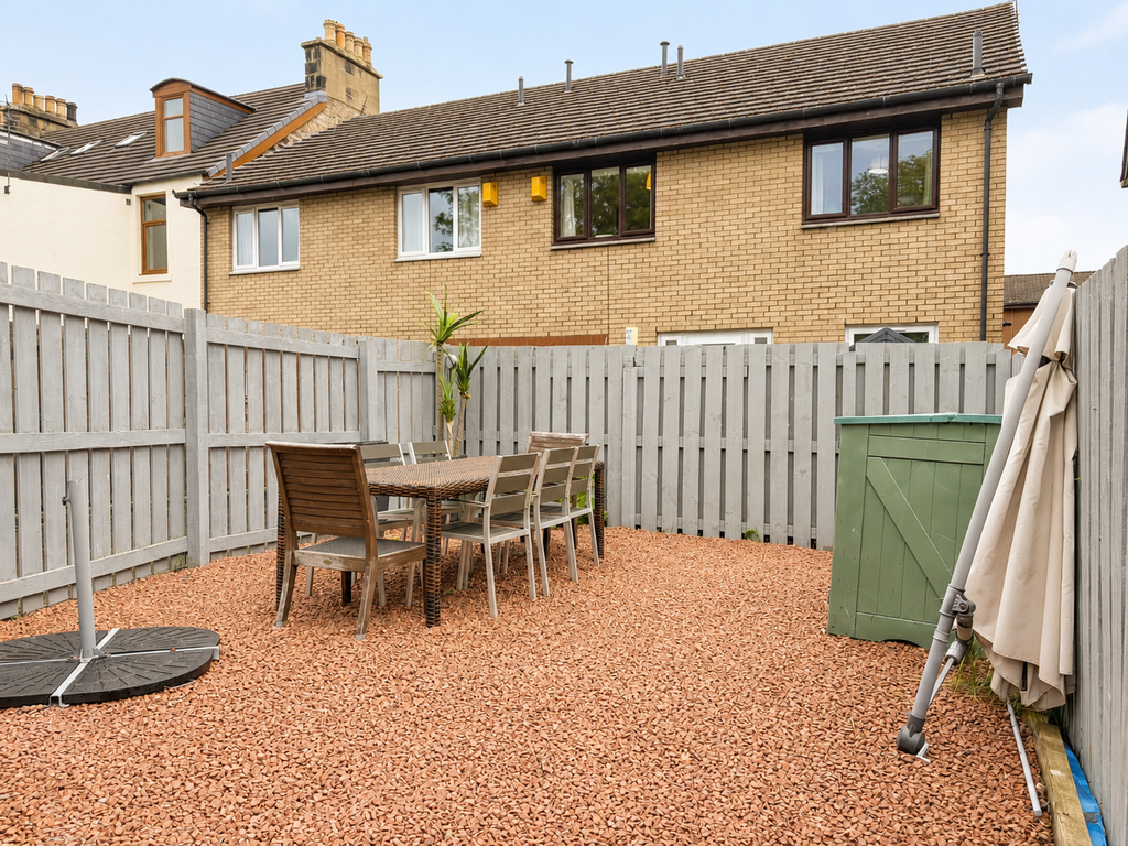 Additional image 13 of 2 bed flat for saleParis Street, Grangemouth FK3