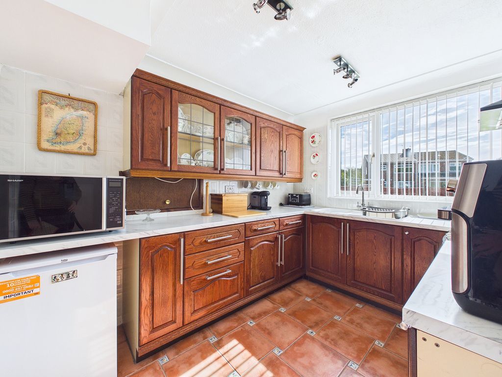Property photo 3 of 52