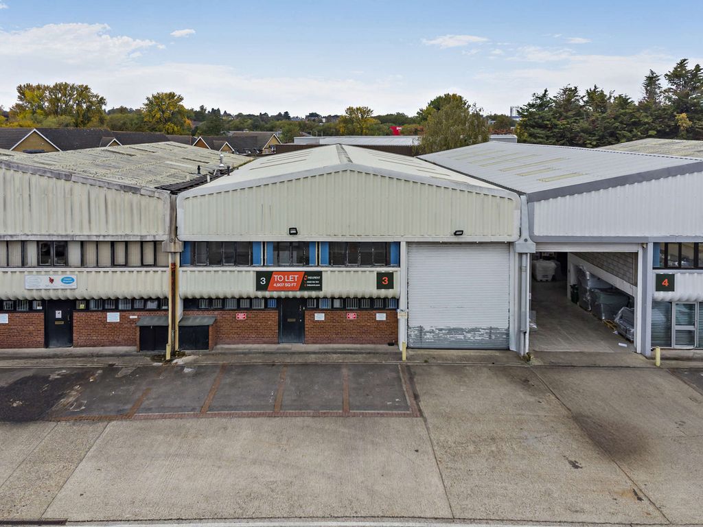 Property photo 2 of 7