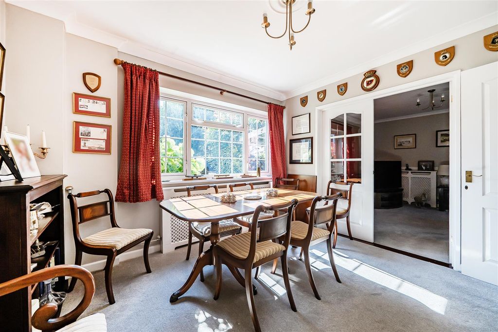 Property photo 3 of 20 Dining Room