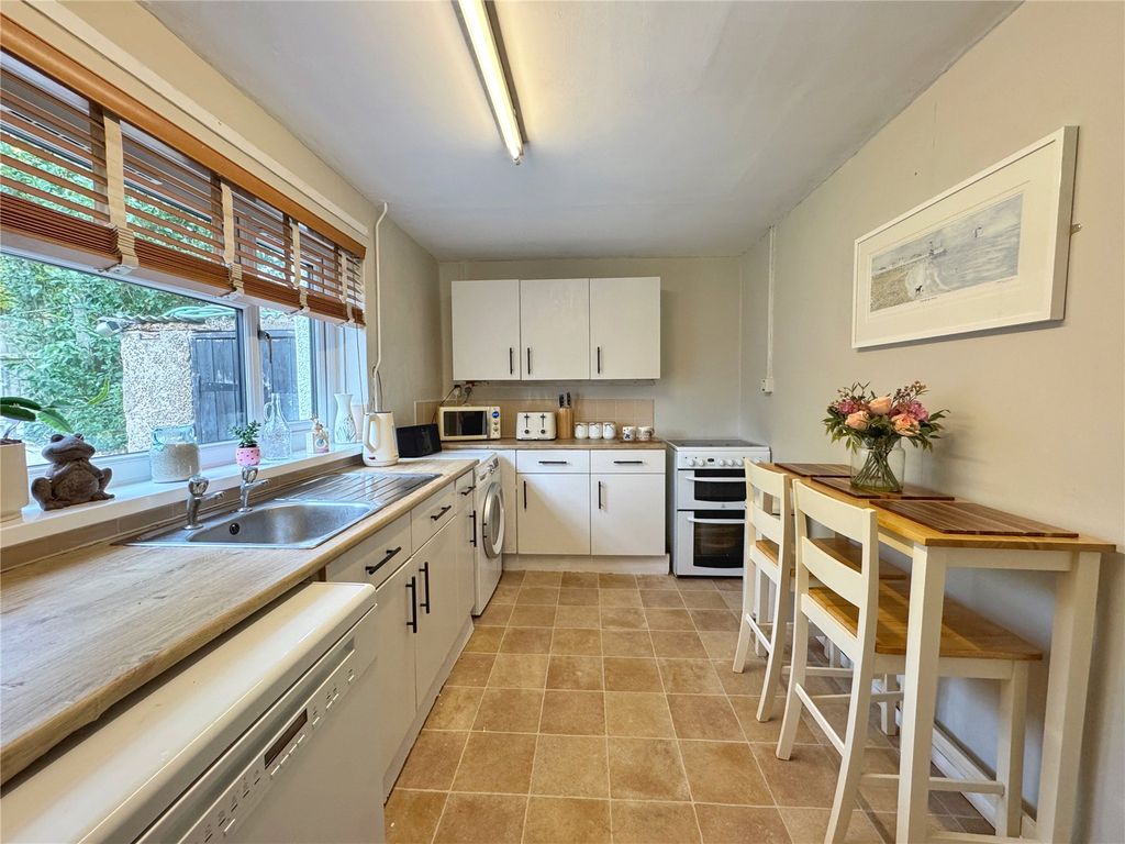 Property photo 2 of 16 Picture No. 06