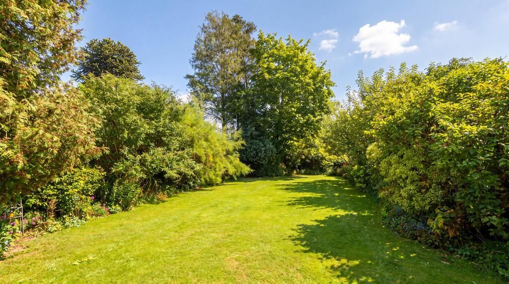 Property photo 3 of 18