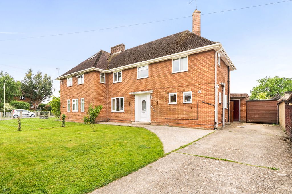 Property photo 1 of 22
