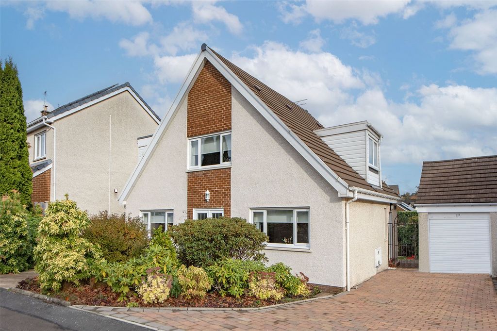 Property photo 1 of 46 Picture No. 04