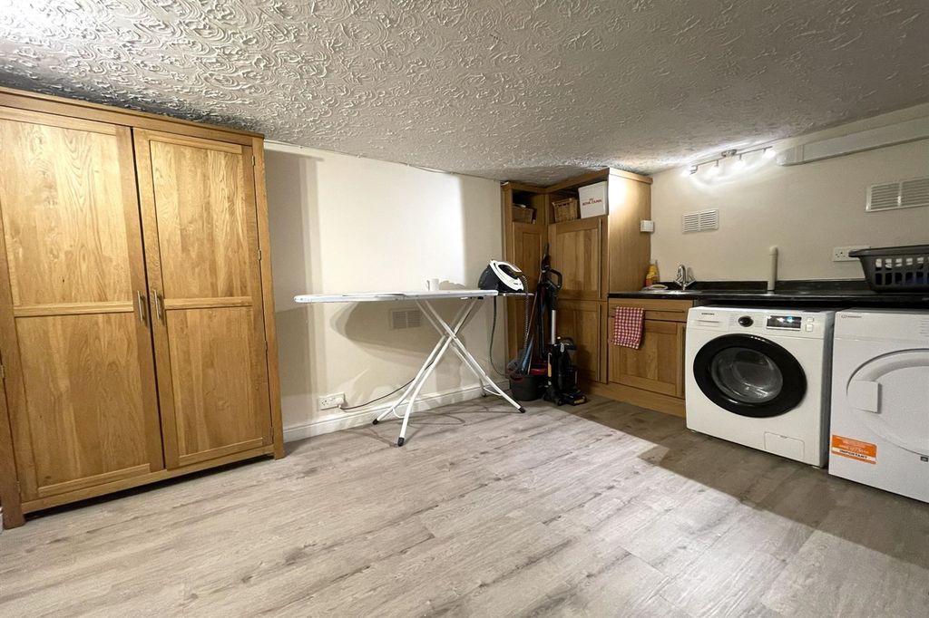 Additional image 17 of 4 bed terraced house for saleBexton Road, Knutsford WA16