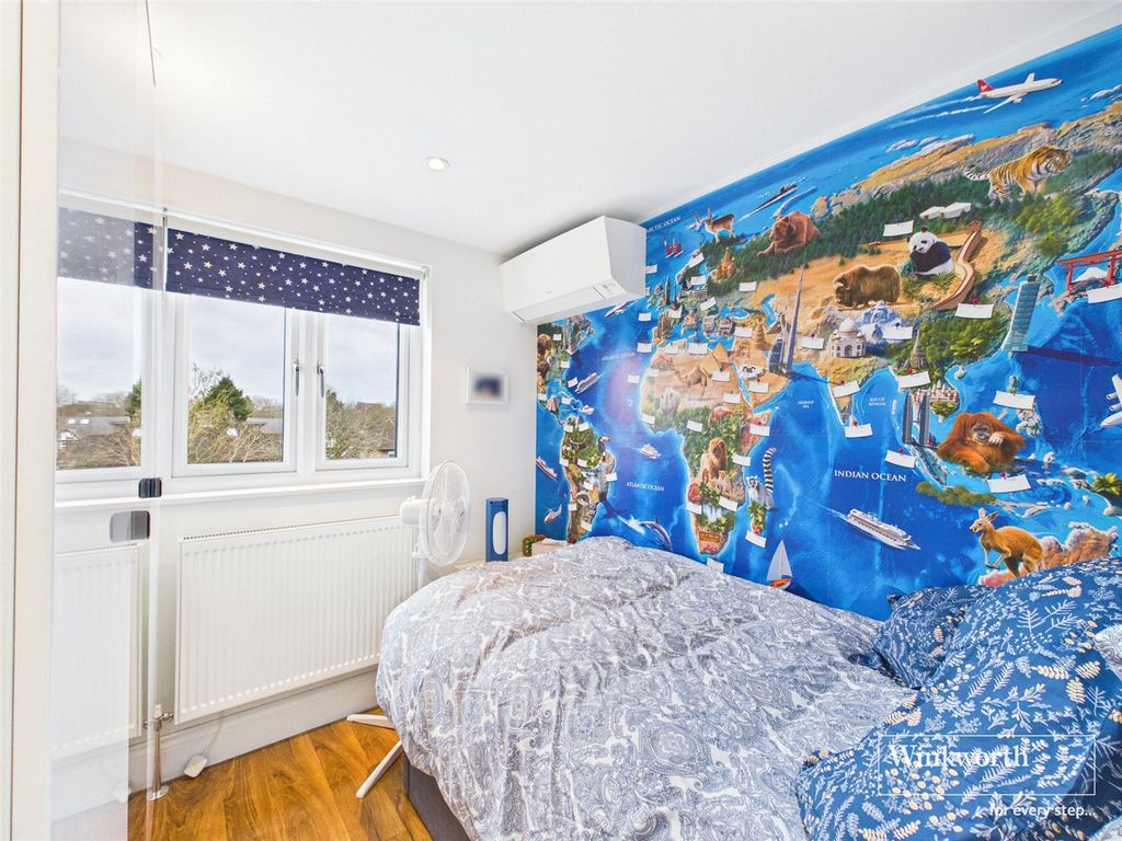 Additional image 15 of 7 bed detached house for saleEdgwarebury Lane, Edgware HA8