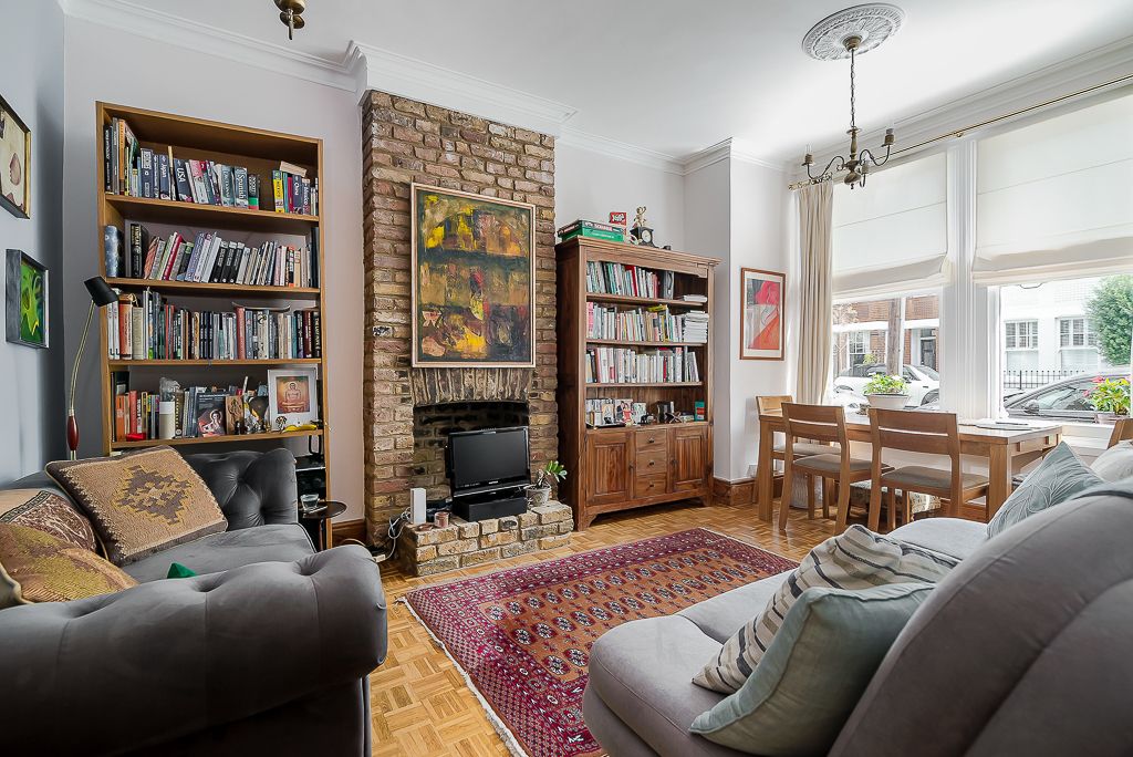 Property photo 1 of 7