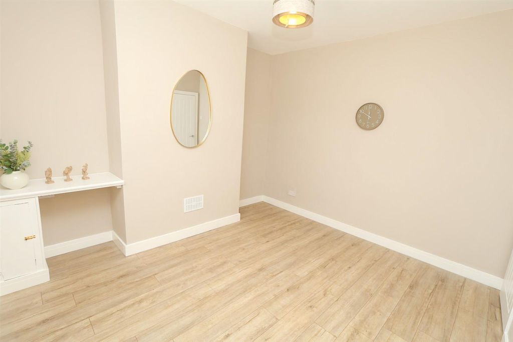 Property photo 3 of 14 15-2.Jpg