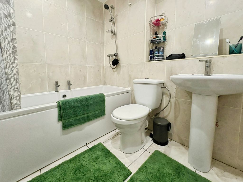 Additional image 8 of 2 bed flat for saleHeathfield, Newcastle Upon Tyne NE27