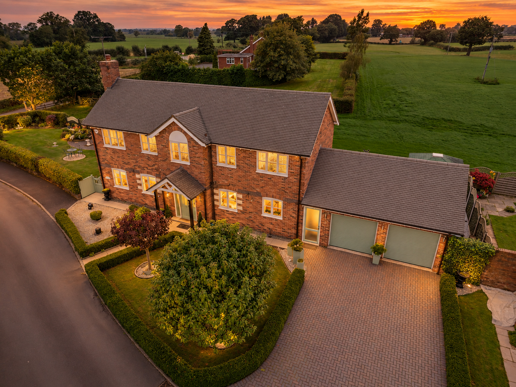 Property photo 1 of 58 Dusk Shot 1