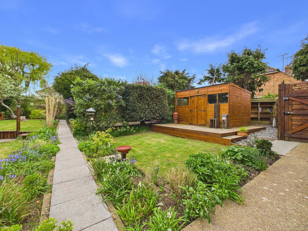 Property photo 3 of 13