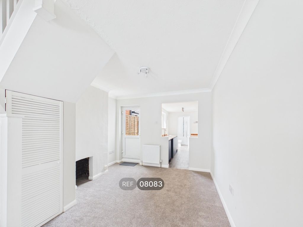 Property photo 3 of 12 Living/Dining Room
